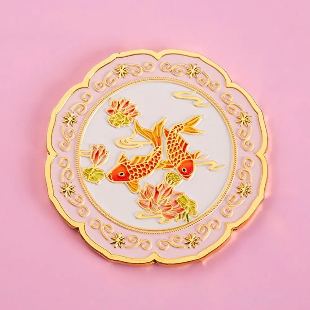 Vintage 3D Flower Makeup Mirror Butterfly Textured Chinese Style Metal Cosmetic Mirror Exquisite Cartoon Makeup Mirror for Home