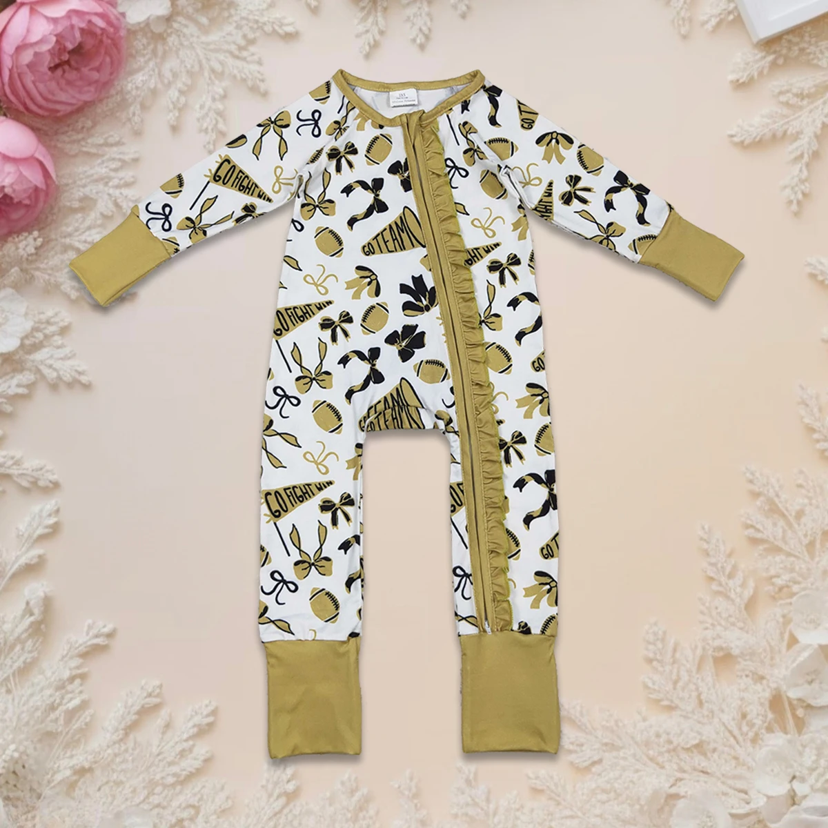 

Hot Sale Newborn Baby Girl Sleeper Kids Clothing Long Sleeve Footballs Ruffle Zipper Romper Infant Toddler Bodysuit Daily Wear