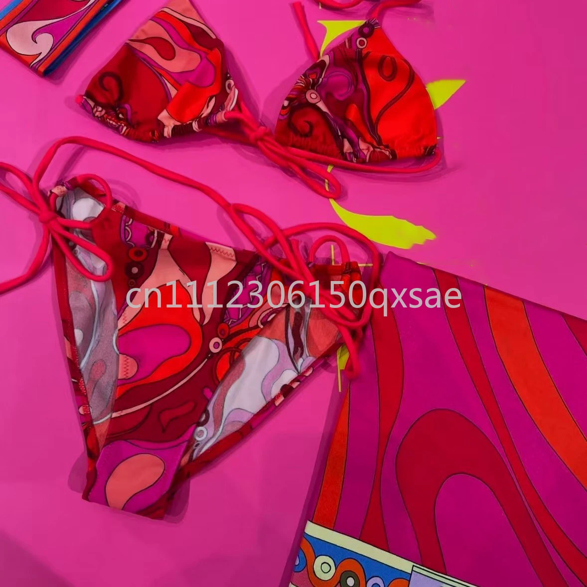 Luxury Design Women's Red Scarf Bikini Sets with Letter Signature Logo Designer Brand Lady Sexy Scarf Swimsuits Beachwear