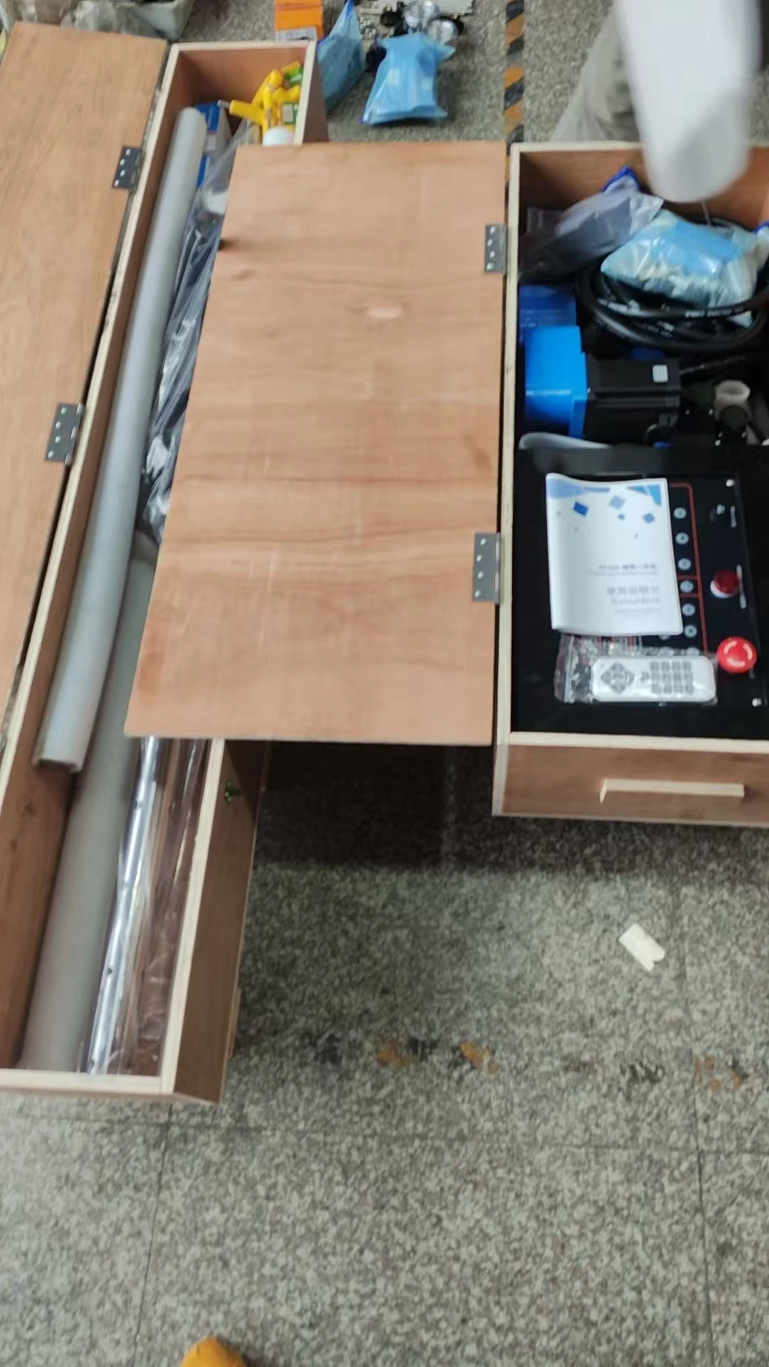 China's Hot-Selling…