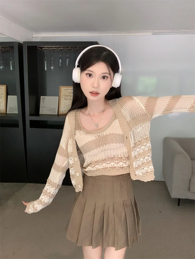 Korean Style Breathable Cardigan Knit+Tank Top Two-piece Set for Female Students Preppy Style Striped Clothes Set Woman Sweaters
