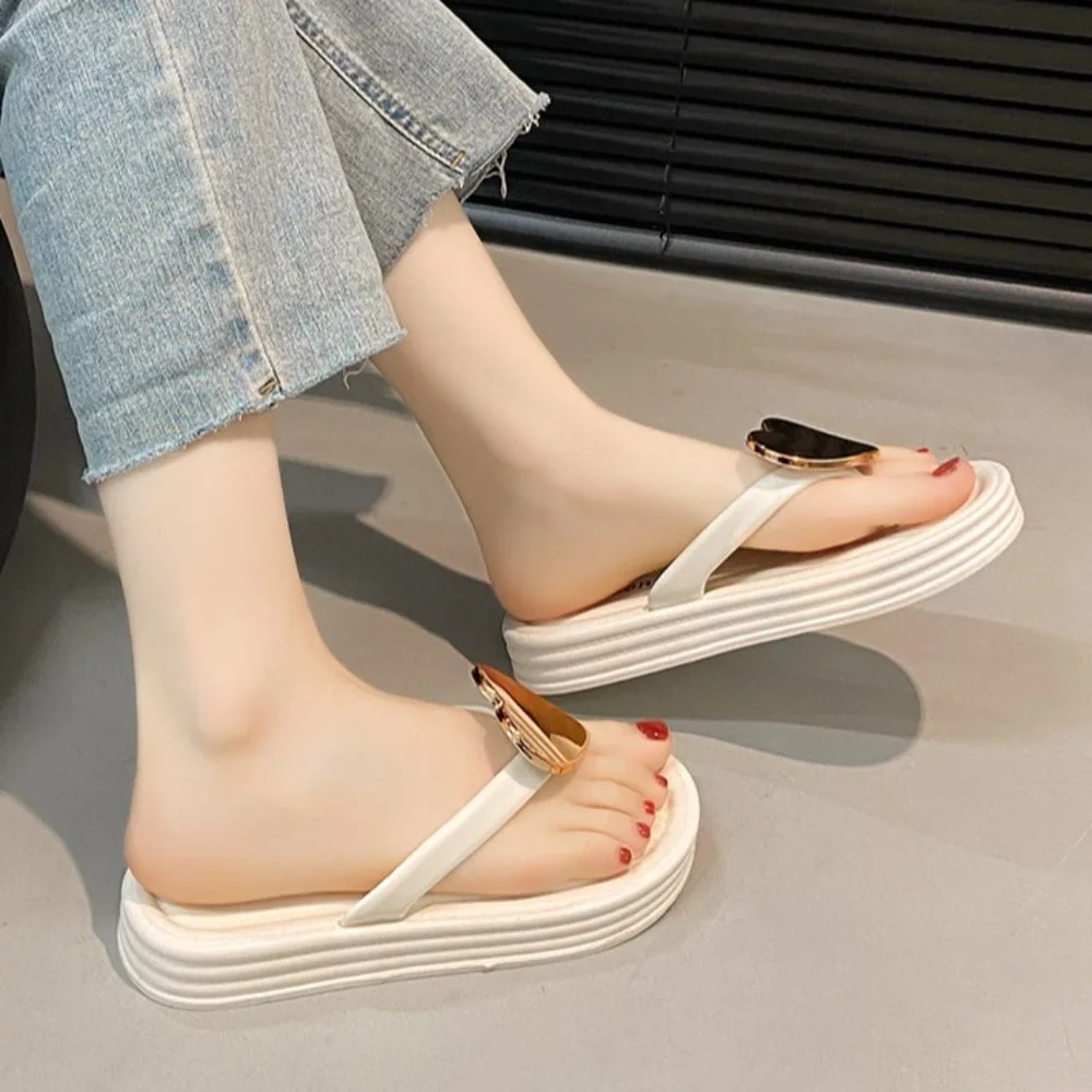 شباشب على شكل قلب معدني مفتوح من الأمام غير قابلة للانزلاق نعل ناعم شباشب للشاطئ أحذية شاطئ PVC صنادل على شاطئ البحر للفتيات #3