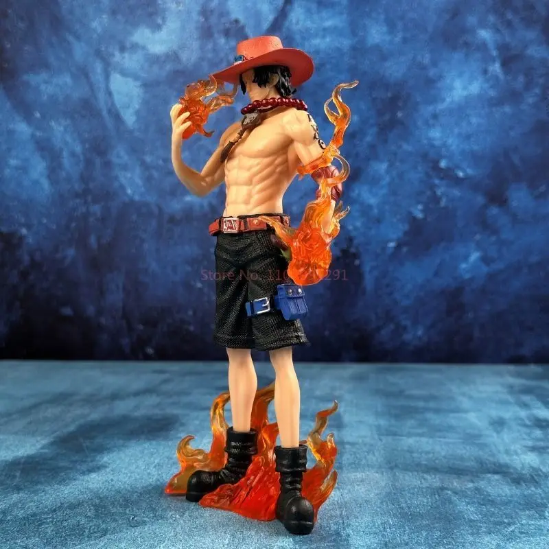 GKファンタジー3周年記念の小さなコレクションのフィギュア、アニメの装飾、小さな像、子供へのクリスマスプレゼント、新しい、1個