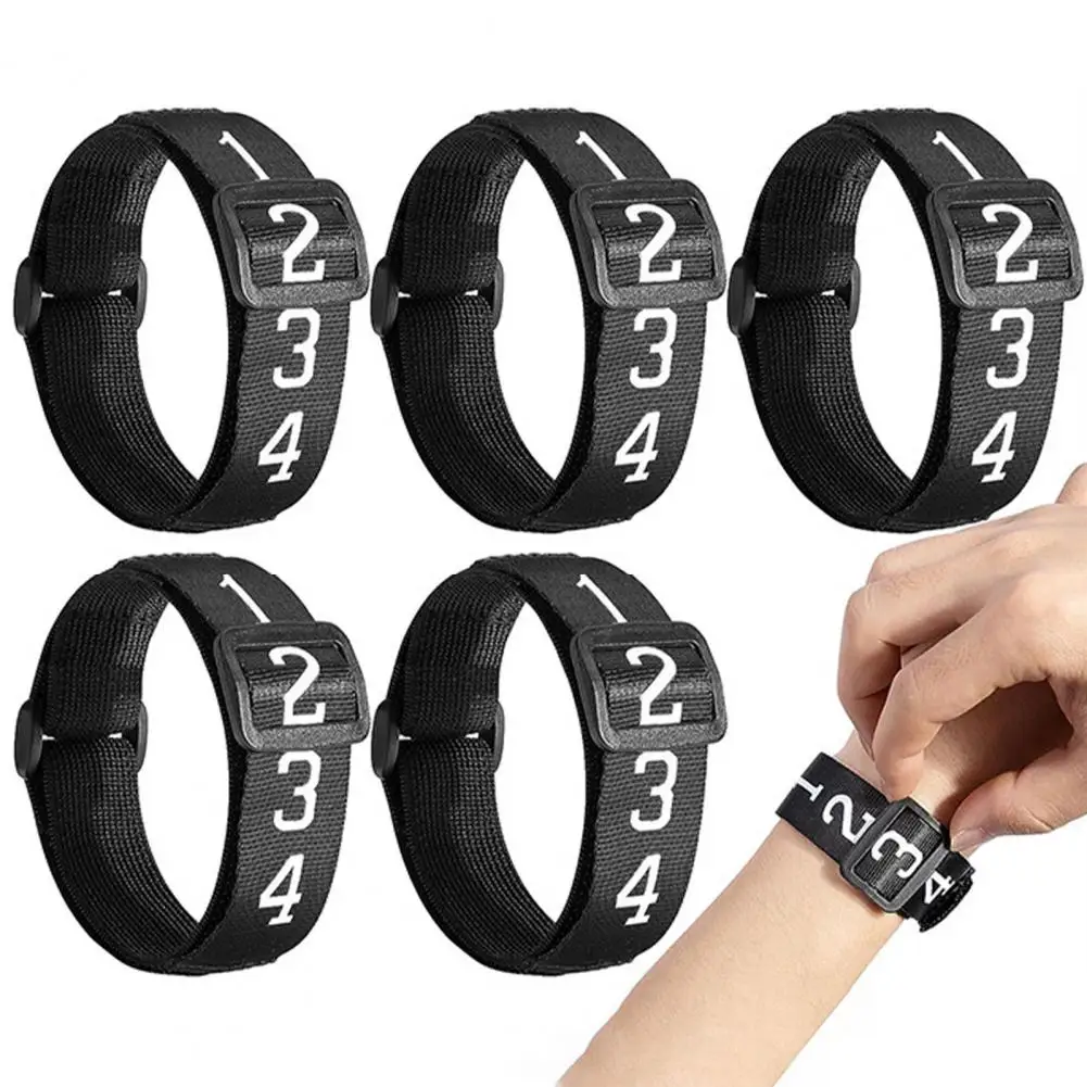 

1/3/5Pcs Referee Soccer Wrist Indicator Flexible Buckle Elastic Band Football Numbered Wrist Down Indicator Soccer Yard Markers