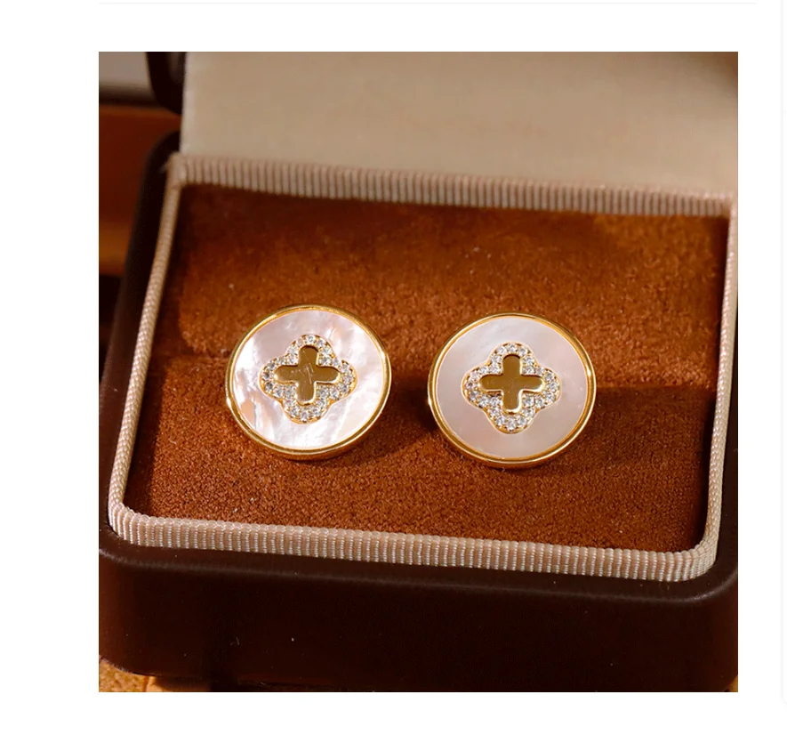 2025 الأمريكية الرائعة 925 الفضة إبرة الأم قذيفة RND الصليب تصميم ث/الزركون 18 كجم الذهب معبأ مجوهرات للنساء 2025 Hotsale