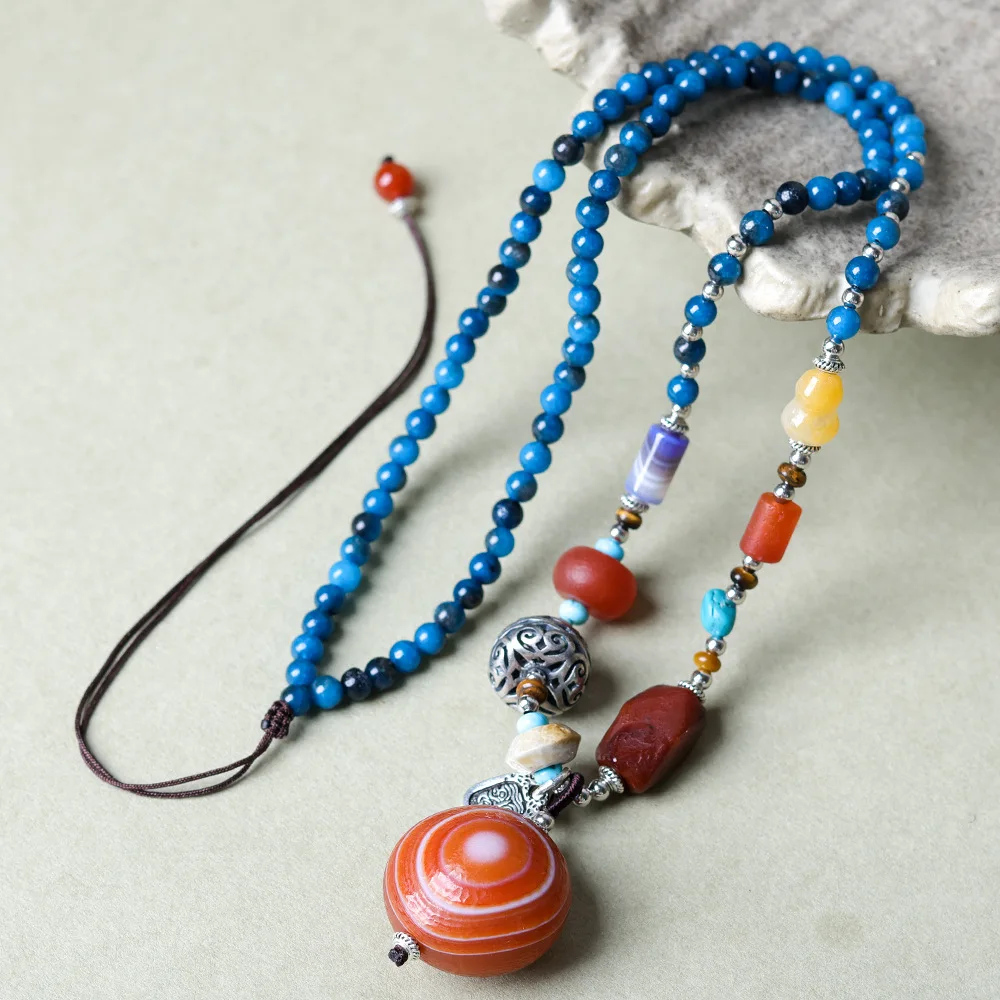 

Handmade white paste red agate paired with blue chalcedony necklace, silver cultural toys, ethnic style sweater chain