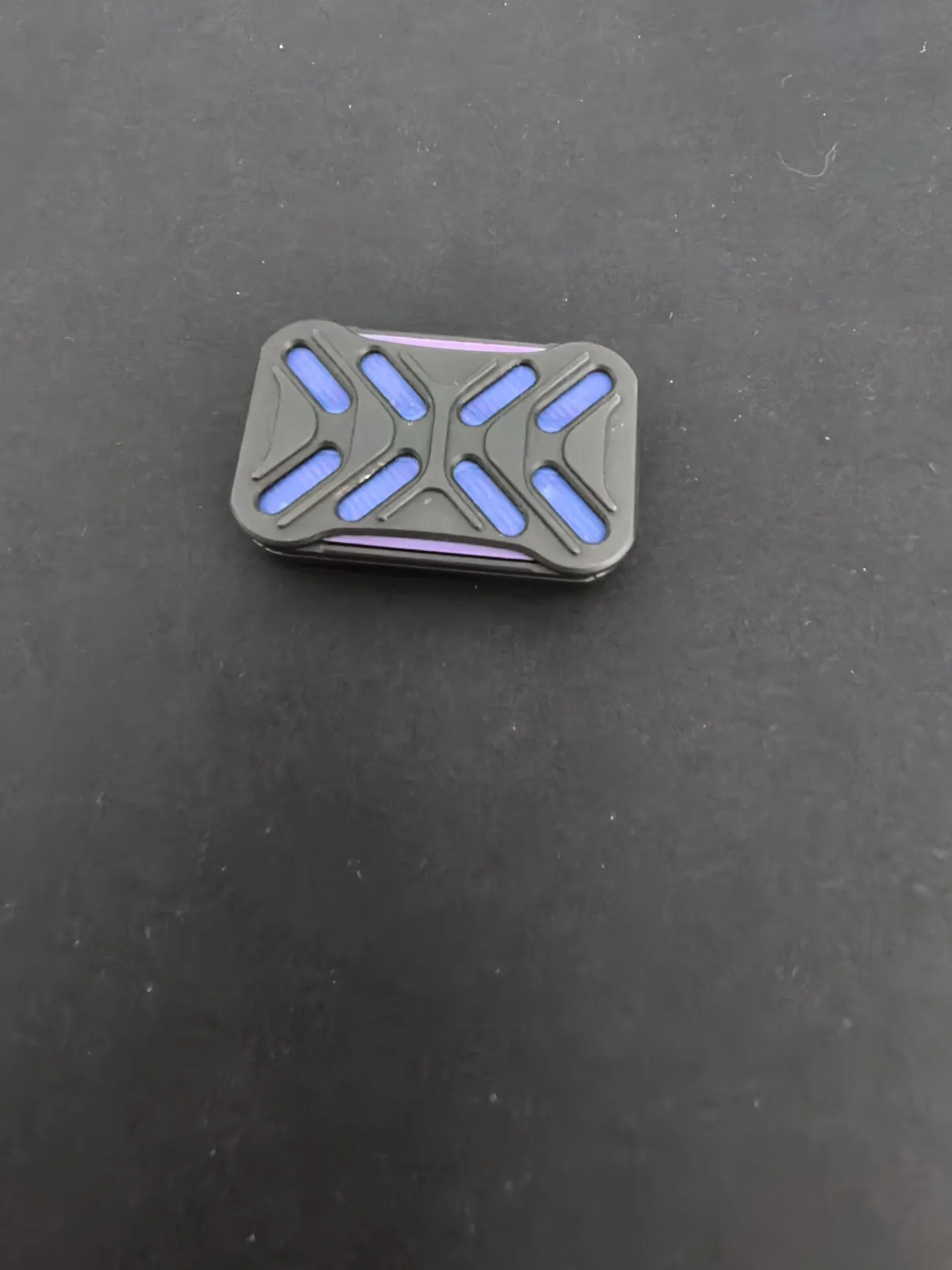 Used EDC Almost New EDC Push Card, Titanium Alloy, Smooth Feel, Crisp Sound, Magnetic Adjustment, Turn