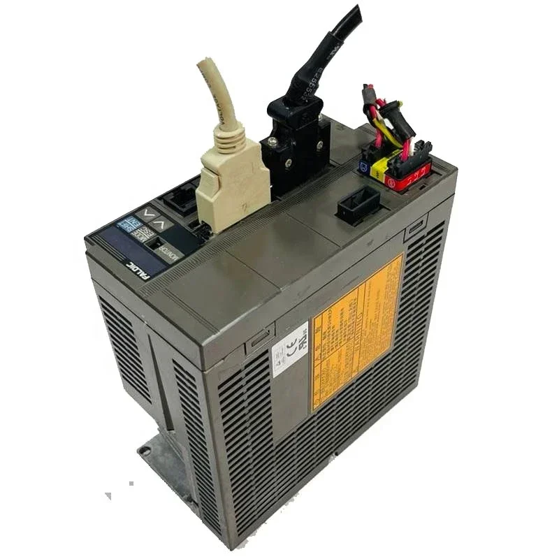 RYC102C3-VVT2 تسليم سريع وحدة تحكم المحرك الأصلية 220 فولت 100 واط محرك كهربائي يعمل بالتيار المتردد سائق متدرج