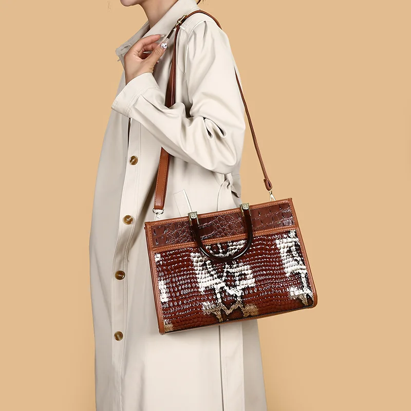 2023 Leopard Pattern Leather Large Capacity Women Handbags Luxury Designer Lady Tote Bag Shoulder Messenger Bags Shopper Bag