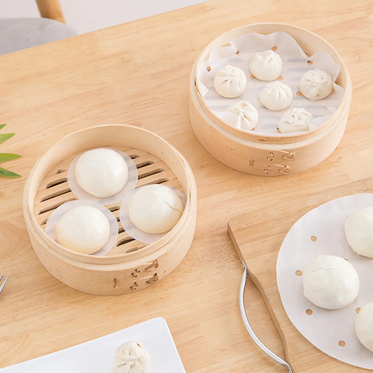 

200 Sheets Perforated Steamer Liners Non-Stick Baking Paper for Dumplings Dim Sum Steamer Inserts Air Fryer Multi-Function Mat