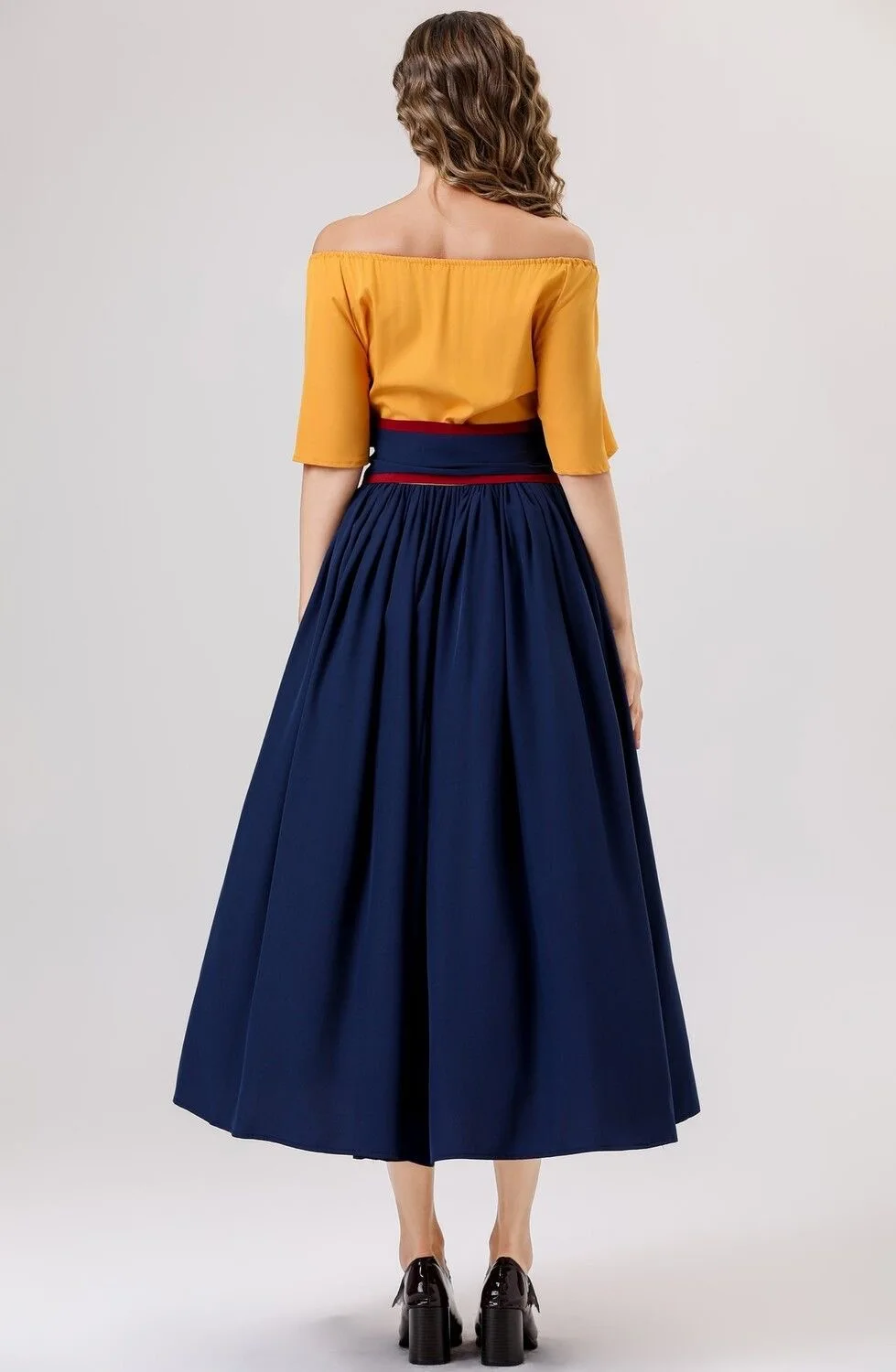 European and American Medieval Retro Contrasting Slim Fitting Skirt with Flying Sleeves Large Swing Skirt One Shoulder Dress