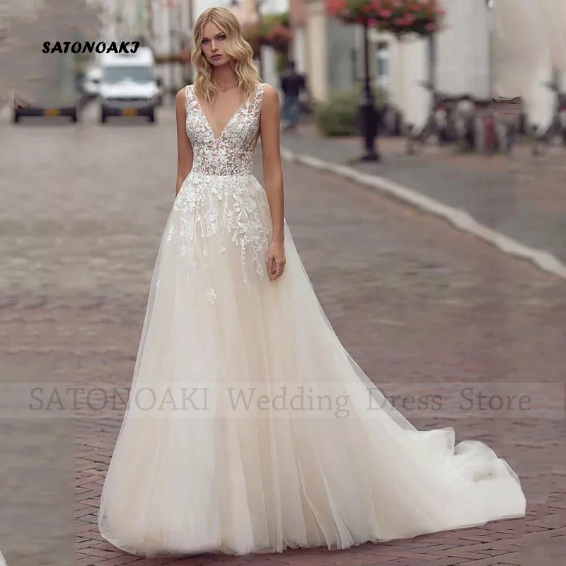 

Elegant Boho Lace Wedding Dress for Women V-Neck A-Line Backless Appliques Beach Bride Gown Vestido De Novia Custom Robe Mariée