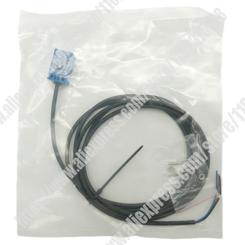 

New Original TL-B5NE1 TL-B5PE1 Proximity Switch Sensor