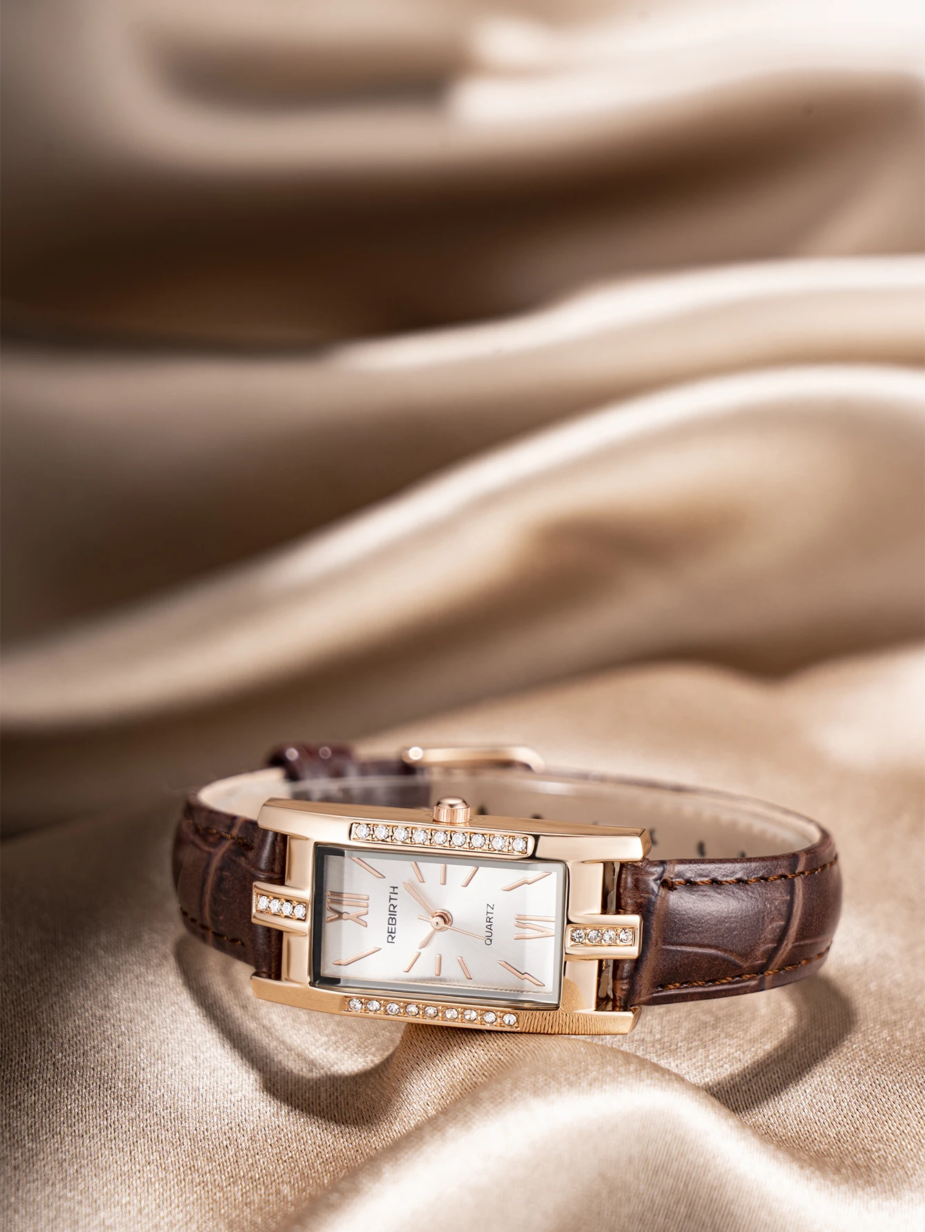 Relógio de quartzo elegante versátil simples retrô casual