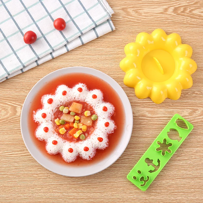 4 Hoạt Hình Dễ Thương Sushi Nori Khuôn Cơm Trang Trí Cắt Bento Máy Làm DIY Dụng Cụ Nhà Bếp Accessorie Nhà DIY Dễ Thương Làm Bánh nori Dụng Cụ Làm Sushi