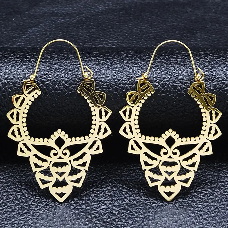 2024 New fashion stainless steel cutout flower flower earrings Bohemian carved earrings Feminine all matching earrings anniversa