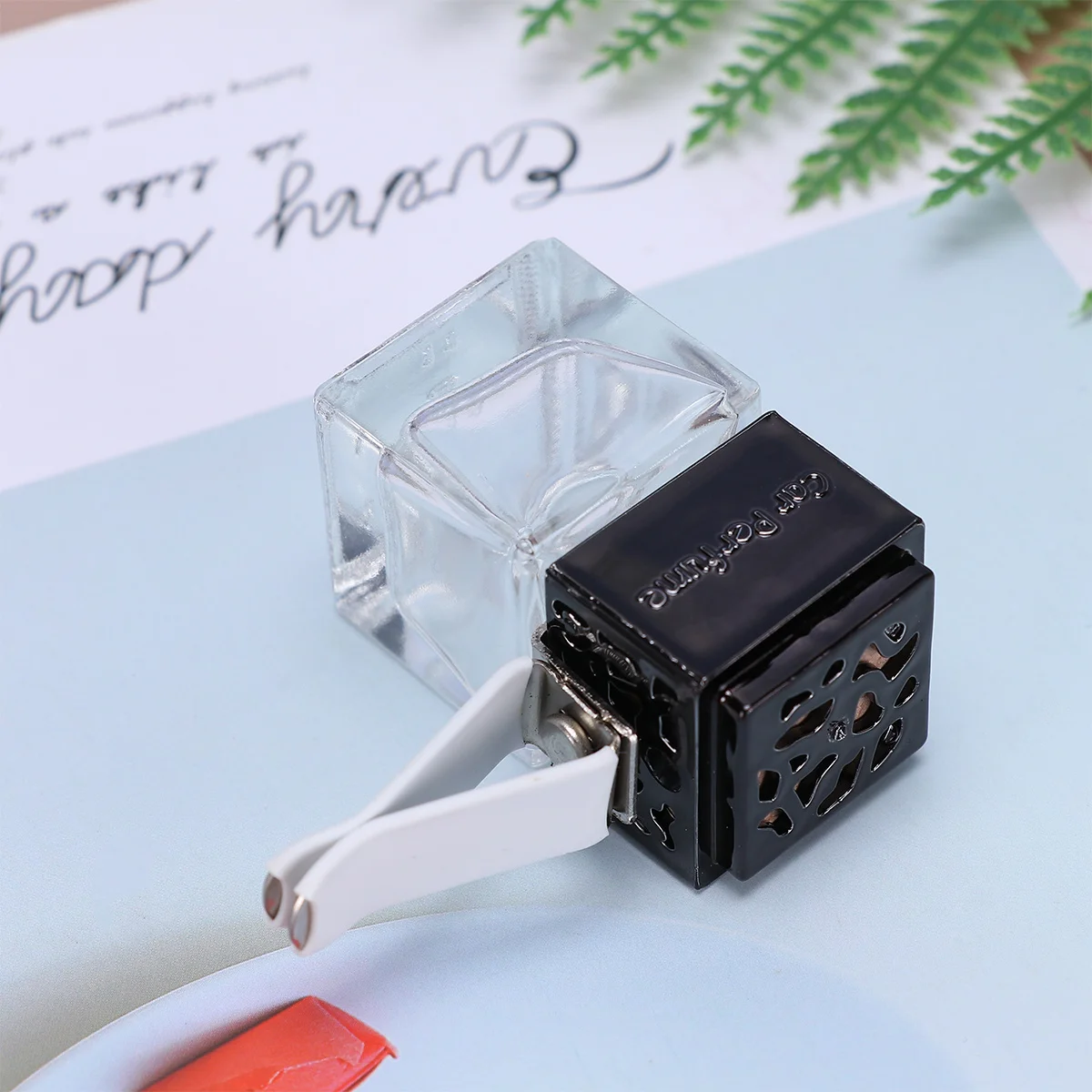 

2Pcs Car Air Vent Freshener Clip Rotatable Aroma Bottle Vent Decoration Stress Relief Car Interior Decoration Essential