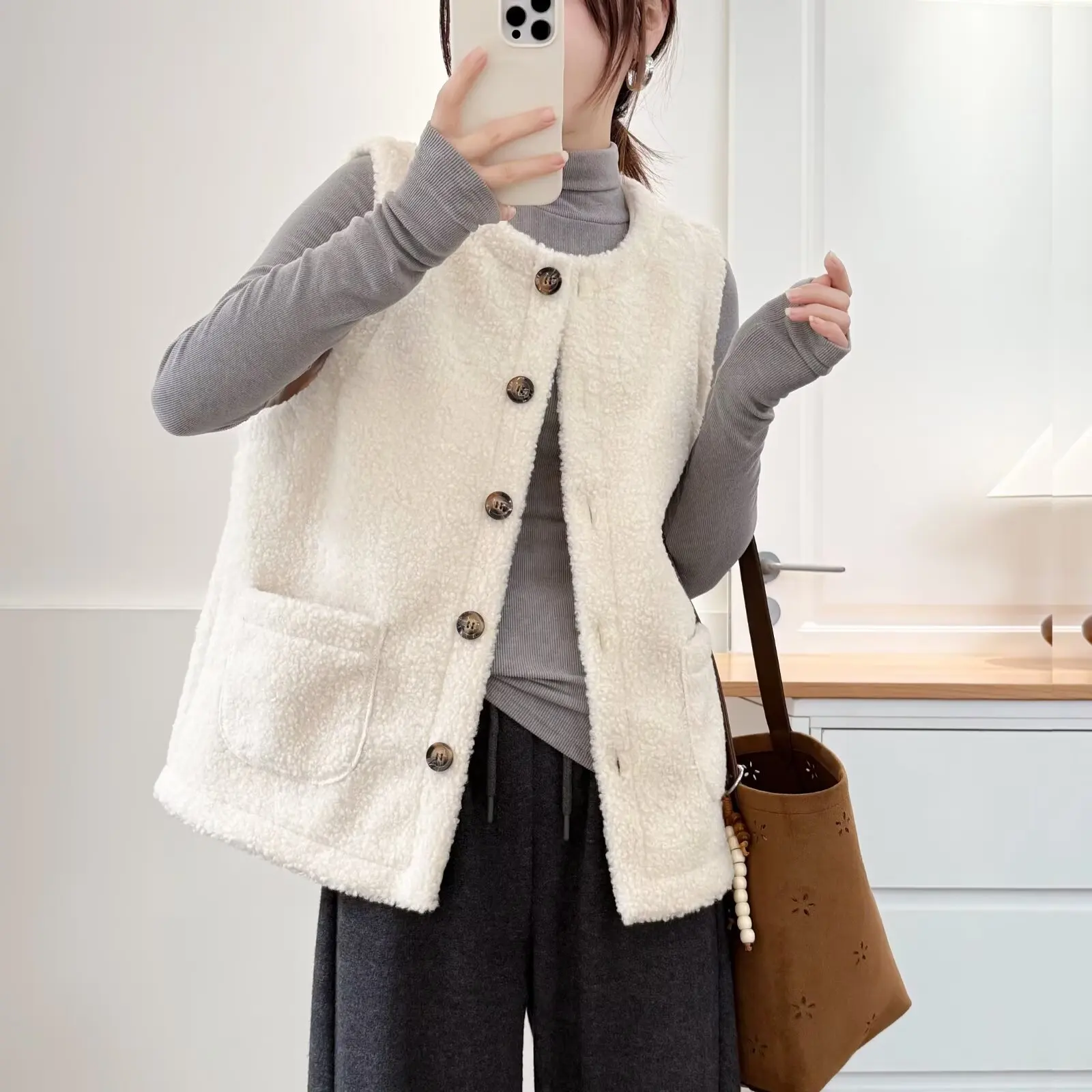 

XXXXL Fashion Plus Size Women's Sleeveless Vest New Versatile Thickened Polar Fleece Casual And Warm Waistcoat 963