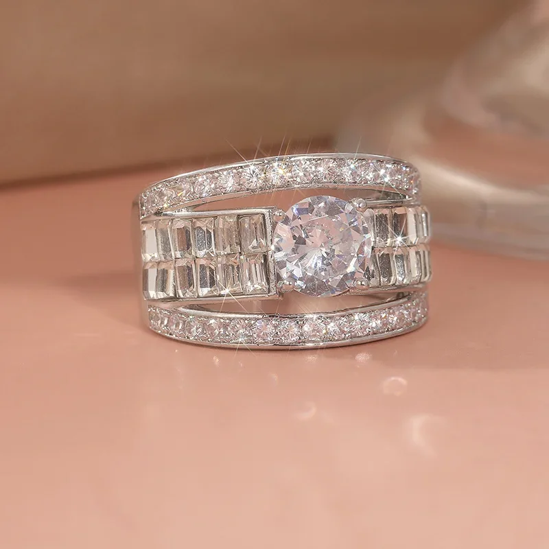 Chic Promise Ring Wide Band Paved Full Shining Zirconia Elegance Engagement Wedding Ring Luxury Jewelry Gifts