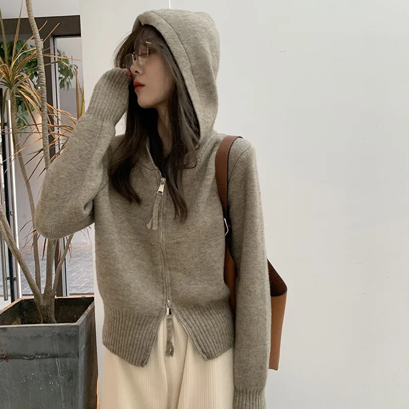 

Sexy Turn Down Collar Knitted Cardigan Sweater Women 2024 Autumn New Long Sleeve Slim Slimming Tops Single Breasted Buttons
