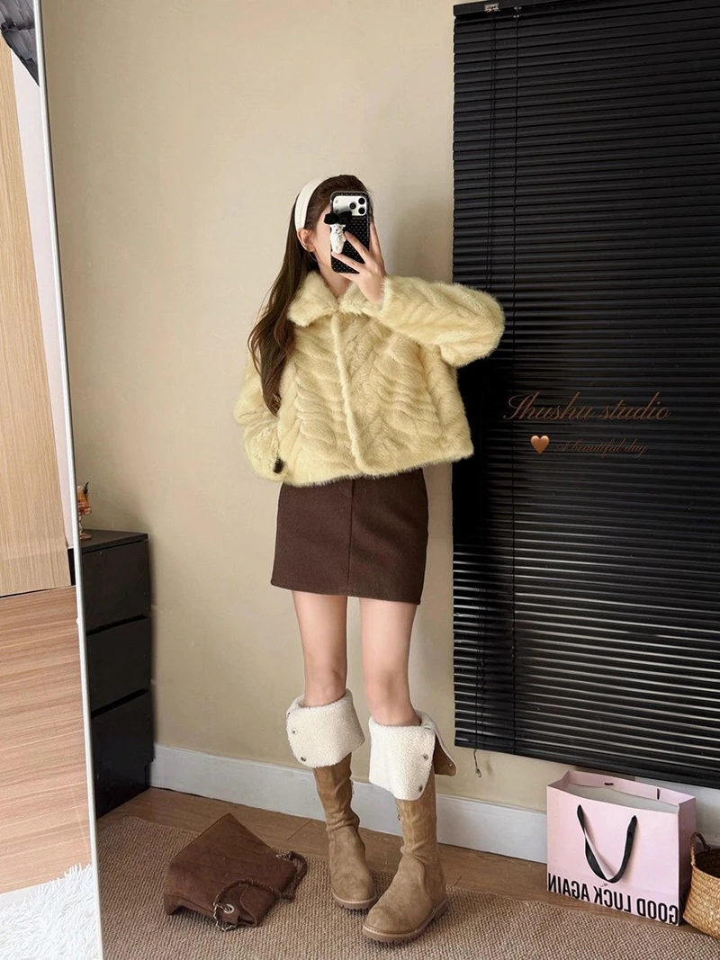 Chic Cream Women Faux Fur Jacket Lapel Collar Button Down Coat Long Sleeve Cropped Loose Luxury Cozy Winter Outerwear Top