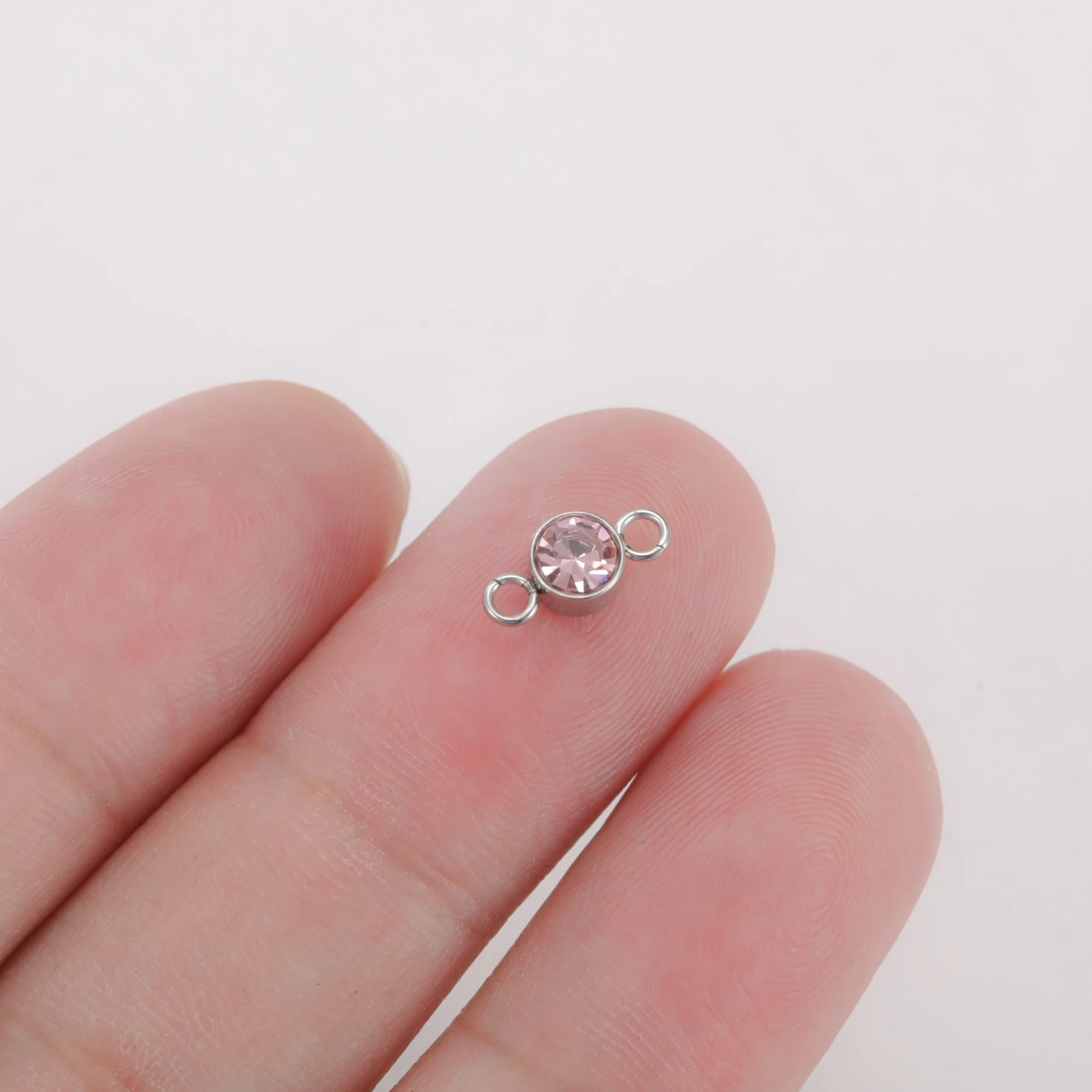 5 Stück/Set 5mm Geburtsstein-Anhänger mit 2 Löchern aus Edelstahl, Kristallanhänger für die Herstellung von Halsketten und Armbändern, DIY-Zubehör – Detail 8