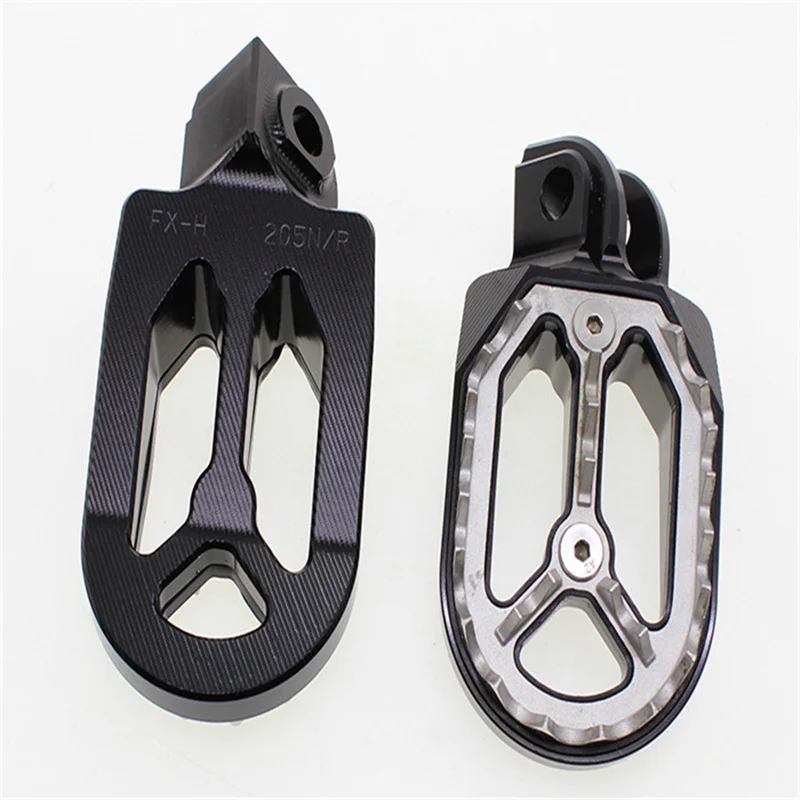 

Широкие подножки Steel Shark Teeth для KTM 250-450XC-F 2008-2015, 200-530XC-W/XCF-W 2006-2016, FREERIDE250F 2018-2019