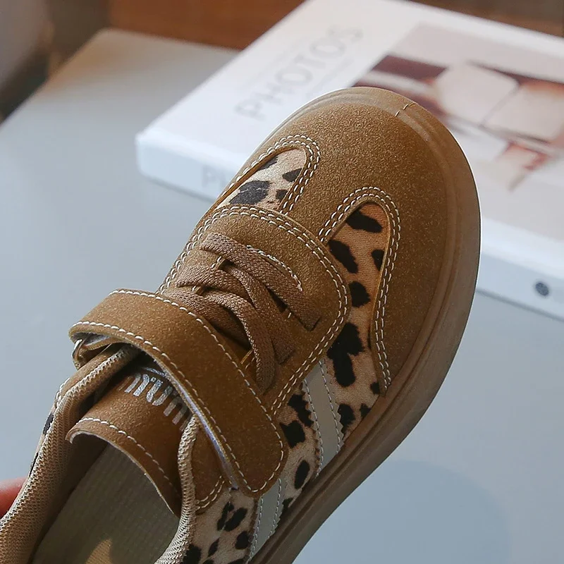 Zapatos deportivos de Tenis para Niños, zapatillas de suela suave antideslizantes con estampado de leopardo, zapatos de tablero para niños, moda de tendencia, Otoño e Invierno