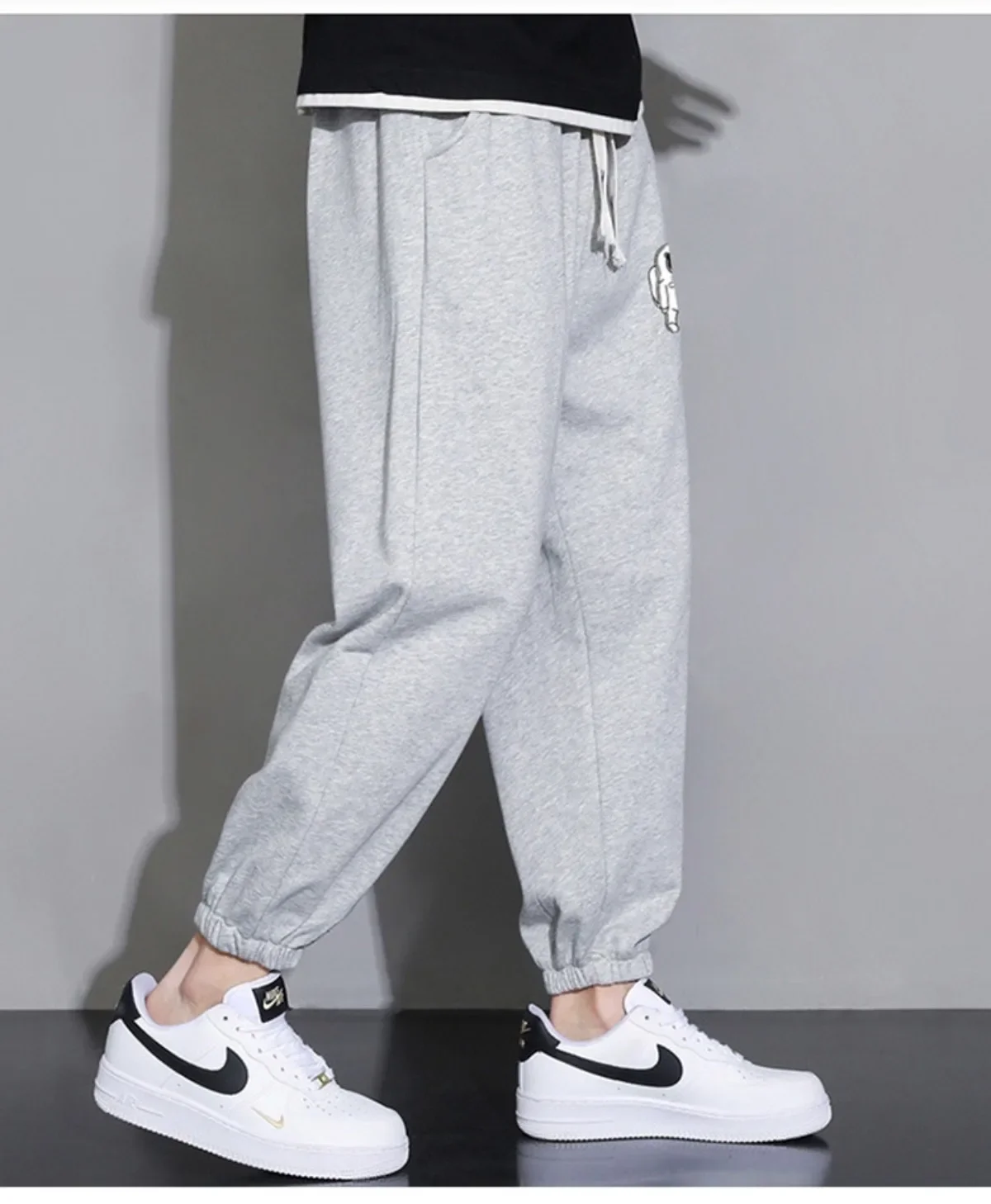 

Мужские брюки, повседневные однотонные уличные брюки с принтом, новые летние свободные удобные однотонные прямые спортивные брюки на шнурке, тренд