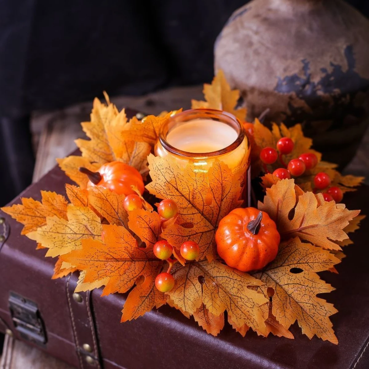 1 Stück Orangefarbener Künstlicher Ahorn-Kürbis-Beeren Mini-Kerzenkranz Ernte Erntedank Halloween Aroma-Becher Tischdekoration Ornament – Detail 4