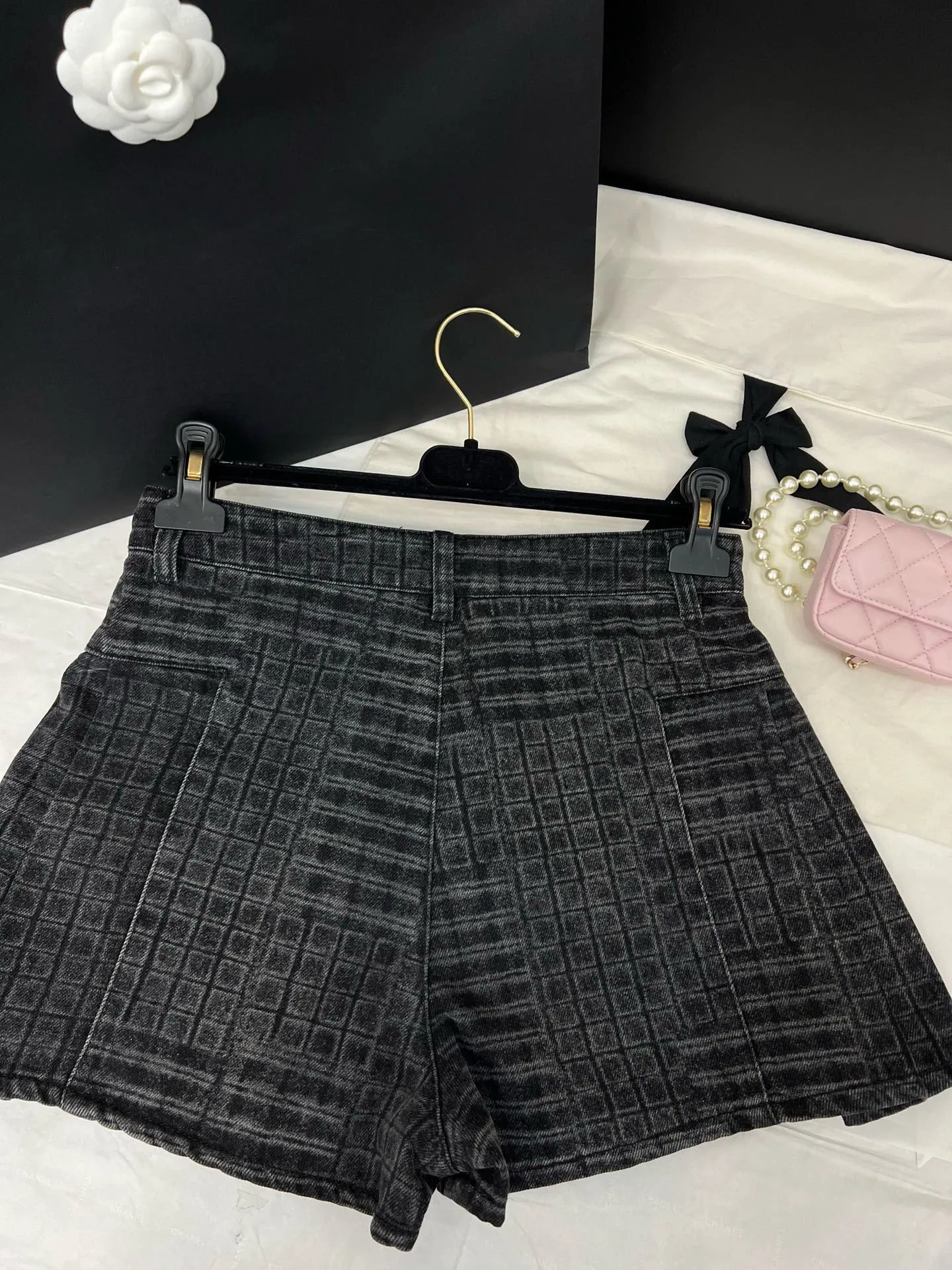 2024 Summer and Autumn New High Quality Women\'s Clothing Grey plaid denim skirt pants 0719