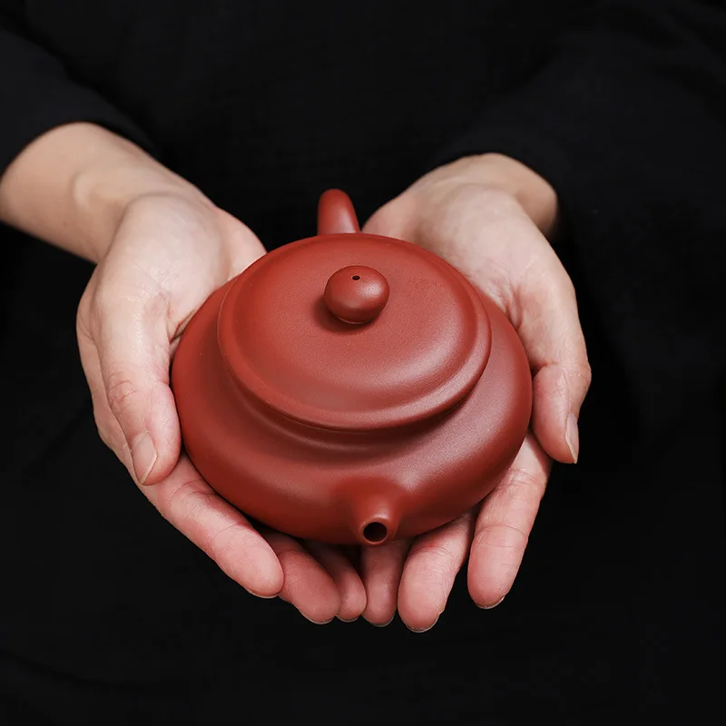 235ML Yixing Red Clay Teapot Ball Hole Filter Kettle Archaize Teaware Puer Tea Ceremony Supplies Drinkware Set