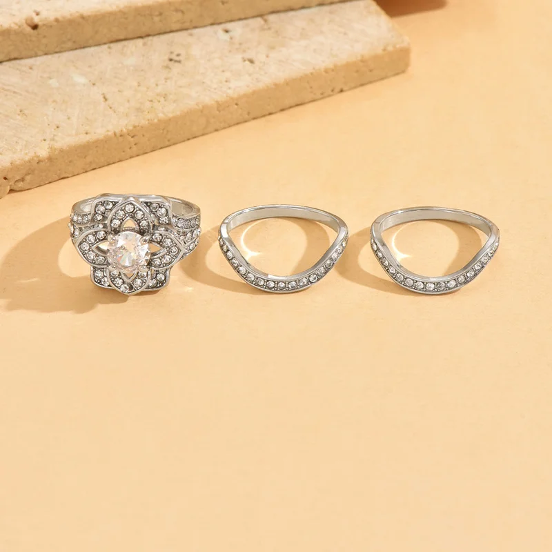 Fashion Engagement Ring 3-piece Set With Sparkling Zircon Flowers Innovative Design Elegant women's Luxury Jewelry
