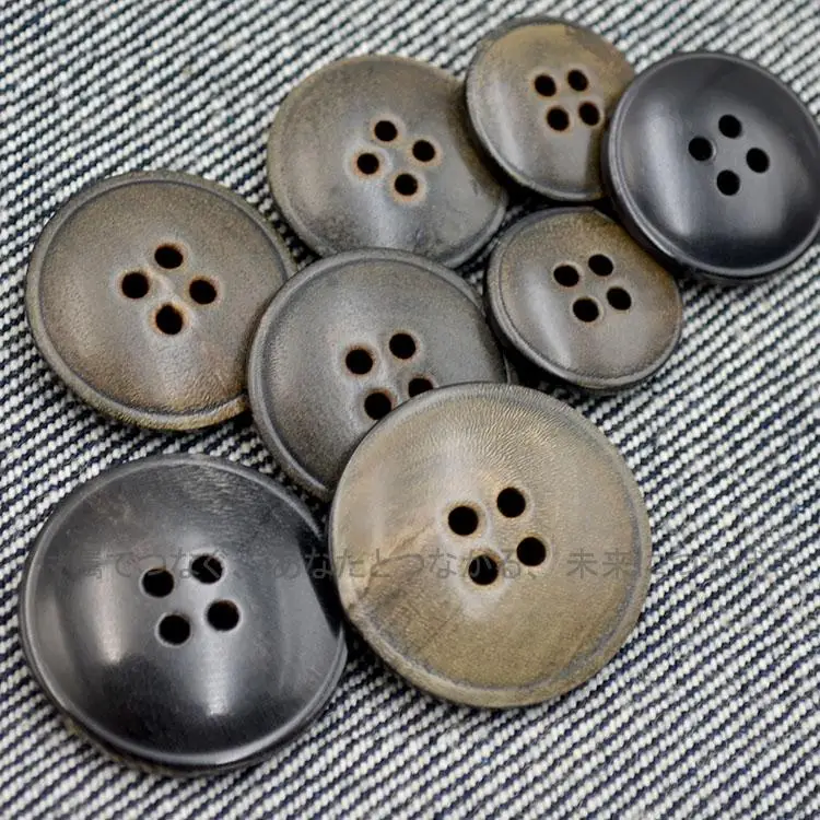 

Horn Buckle Hand Sewn Four-eye Japanese Natural Retro Old Fire Double-sided Jacket Leather