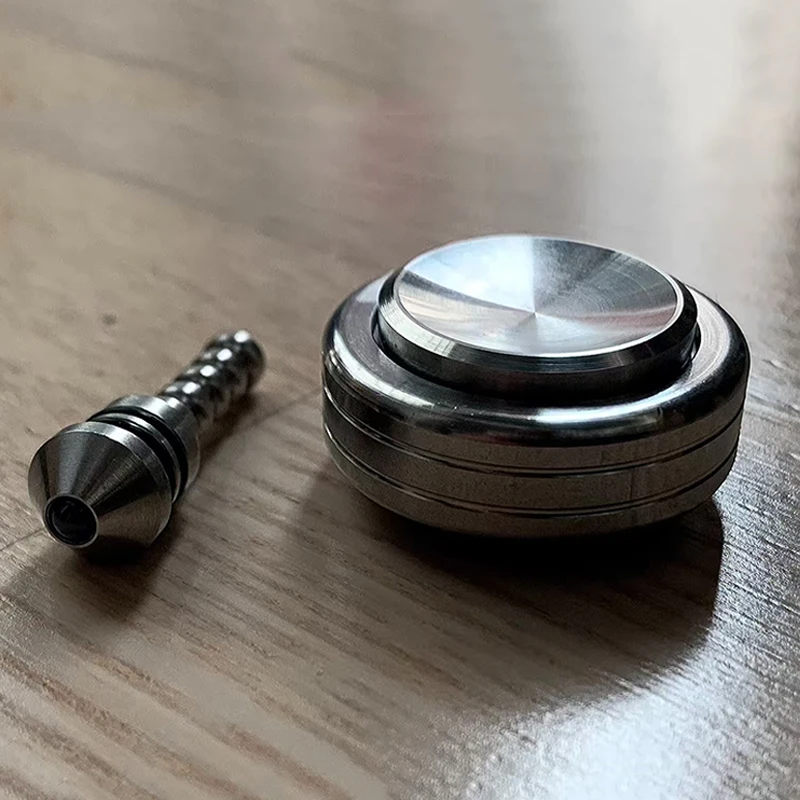 EDC Trottola in metallo Giroscopio da tavolo in acciaio inossidabile Spinner Fidget Giocattoli Adulti Ansia Silenzioso Alleviare lo stress Regali