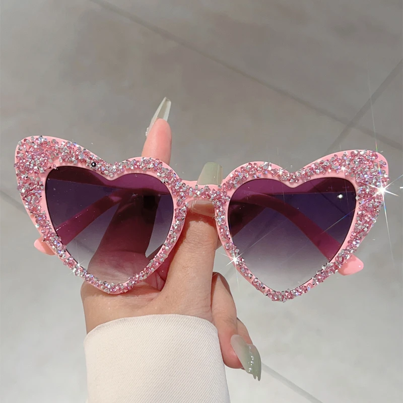 KAMMPT Vintage Heart Shaped Sunglasses with Rhinestones Women 2024 New Original Sweet Sun Glasses Trendy Brand Decorative Shades