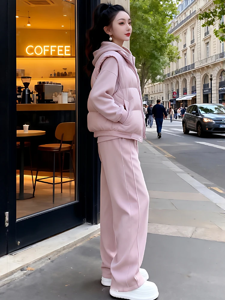 

Корейский женский спортивный костюм: топ, свитшот, спортивные брюки. Повседневная зимняя коллекция. Высокая талия, утолщенный полиэстер.