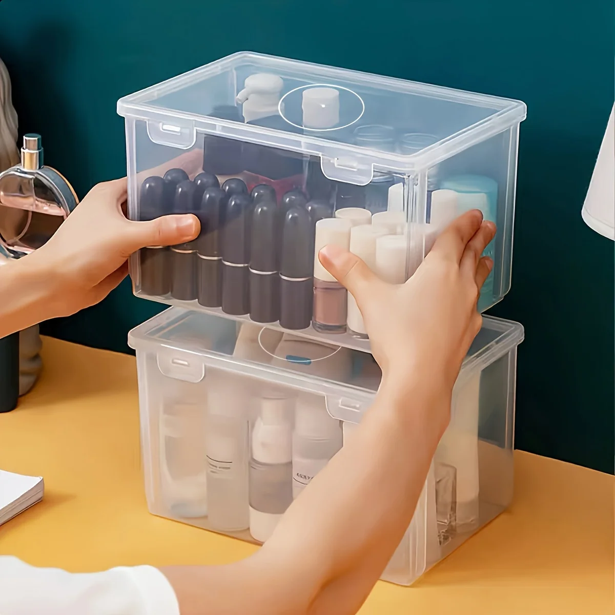 صندوق تخزين كبير من البلاستيك الشفاف - قابل للتكديس للوازم المكتبية/الملفات، مثالي للمنزل/المدرسة/المكتب، تصميم مستطيل ومرئي