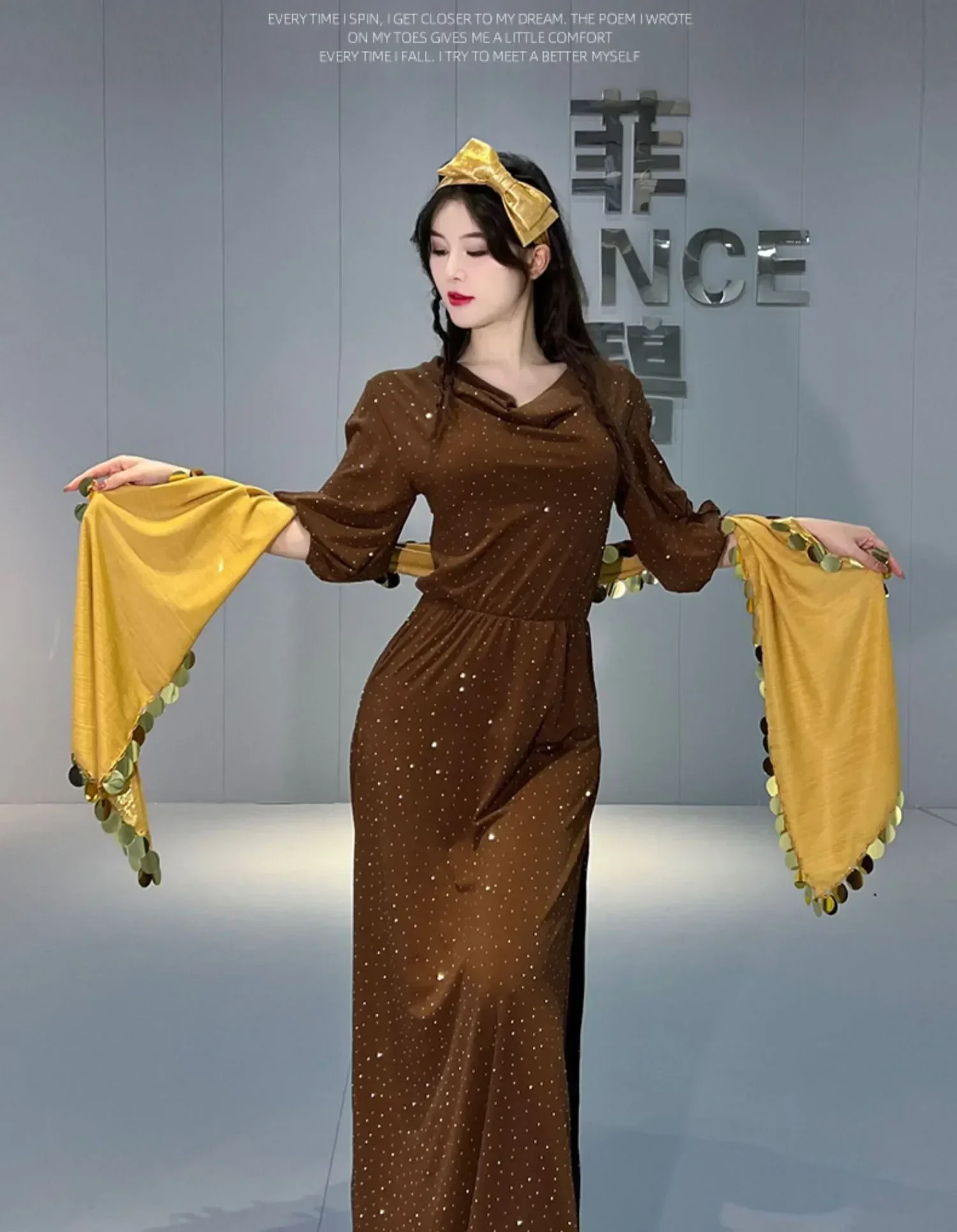 زي الرقص الشرقي الجديد بلدي رداء شعبي ممارسة زي ثلاث قطع زي أداء الترتر #3