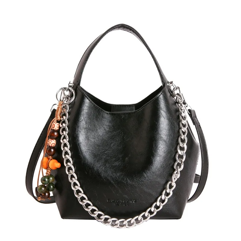 Silver Thick Chain Design Handheld Bucket Bag for Women New Luxury SolidColor Advanced CrossShoulder Bag Uni Ita Korean City Bag