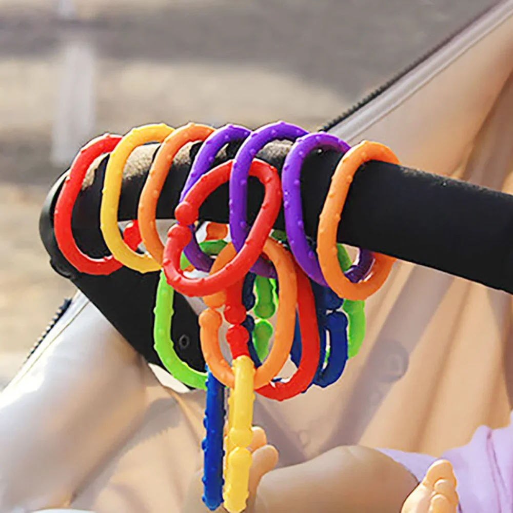 6/8/24Pcs Baby Teether Toys Baby Rattle Colorful Rainbow Rings Molars Rattle Safety Toys Children Crib Bed Stroller Hanging 2024