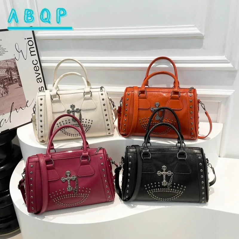 

Women's Shoulder Bag Large Capacity Punk Style Commuter Boston Cylinder Tote Bag Niche Retro Oblique Straddle Handbag