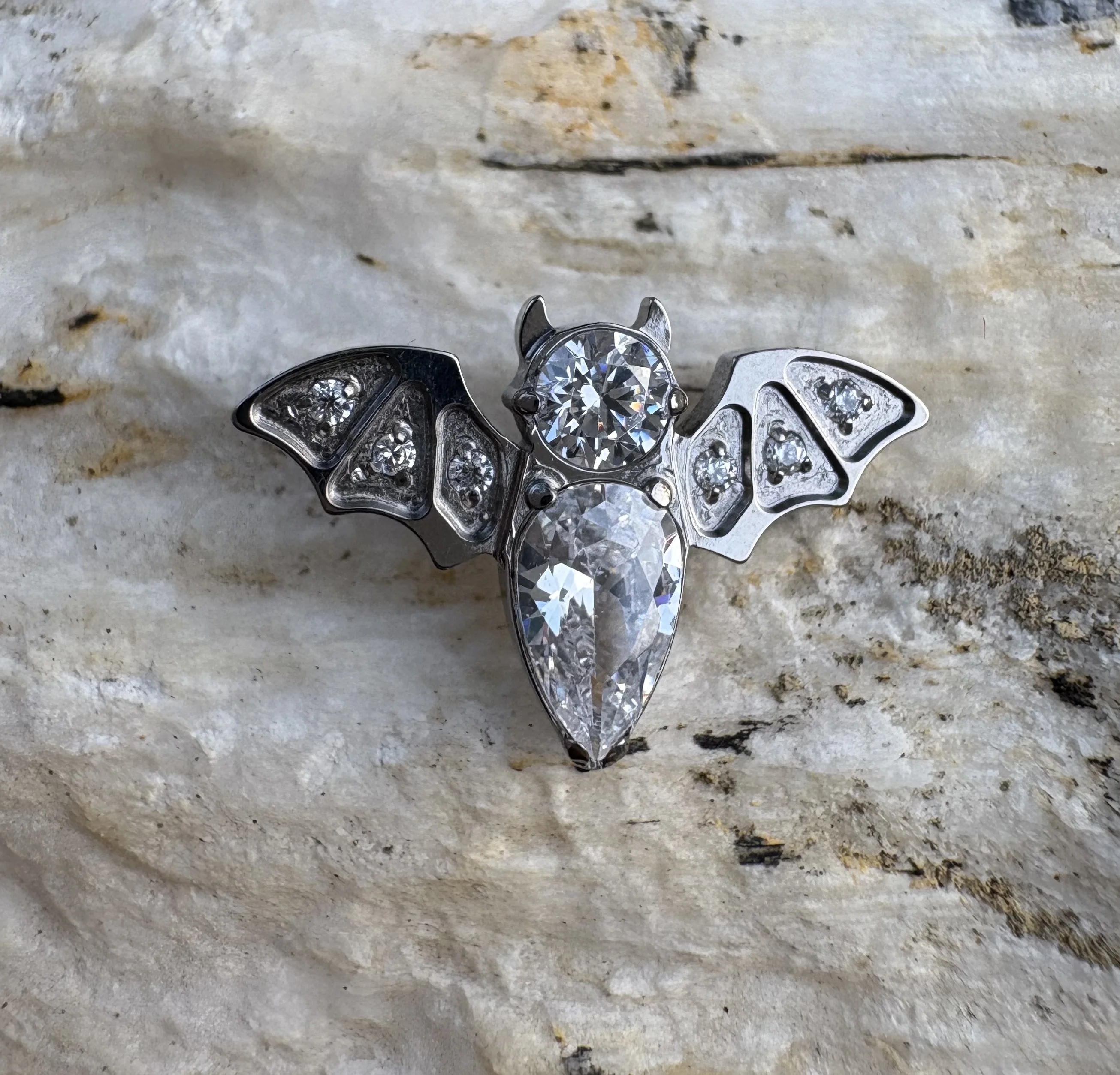 16 جرام زرع الصف التيتانيوم ASTM F136 موضوع داخلي العنكبوت الجمجمة ويب اليقطين الأذن Labret الغضروف Daith الشفاه ترصيع مجوهرات للجسم