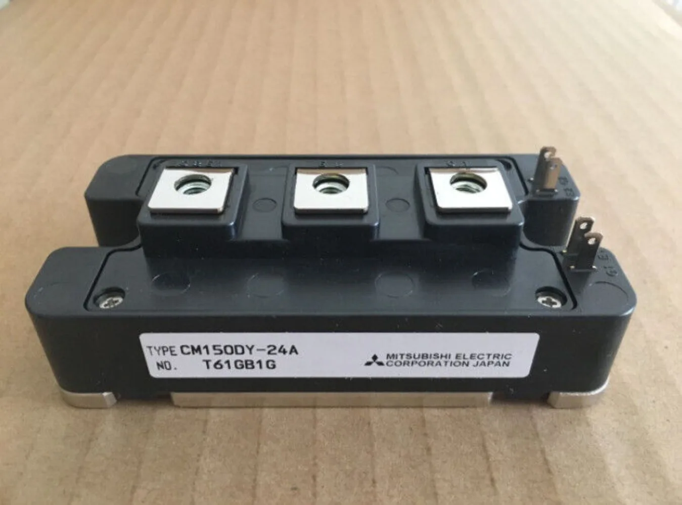 

1 piece brand new original CM150DY-24A IGBT module CM150DY-24A