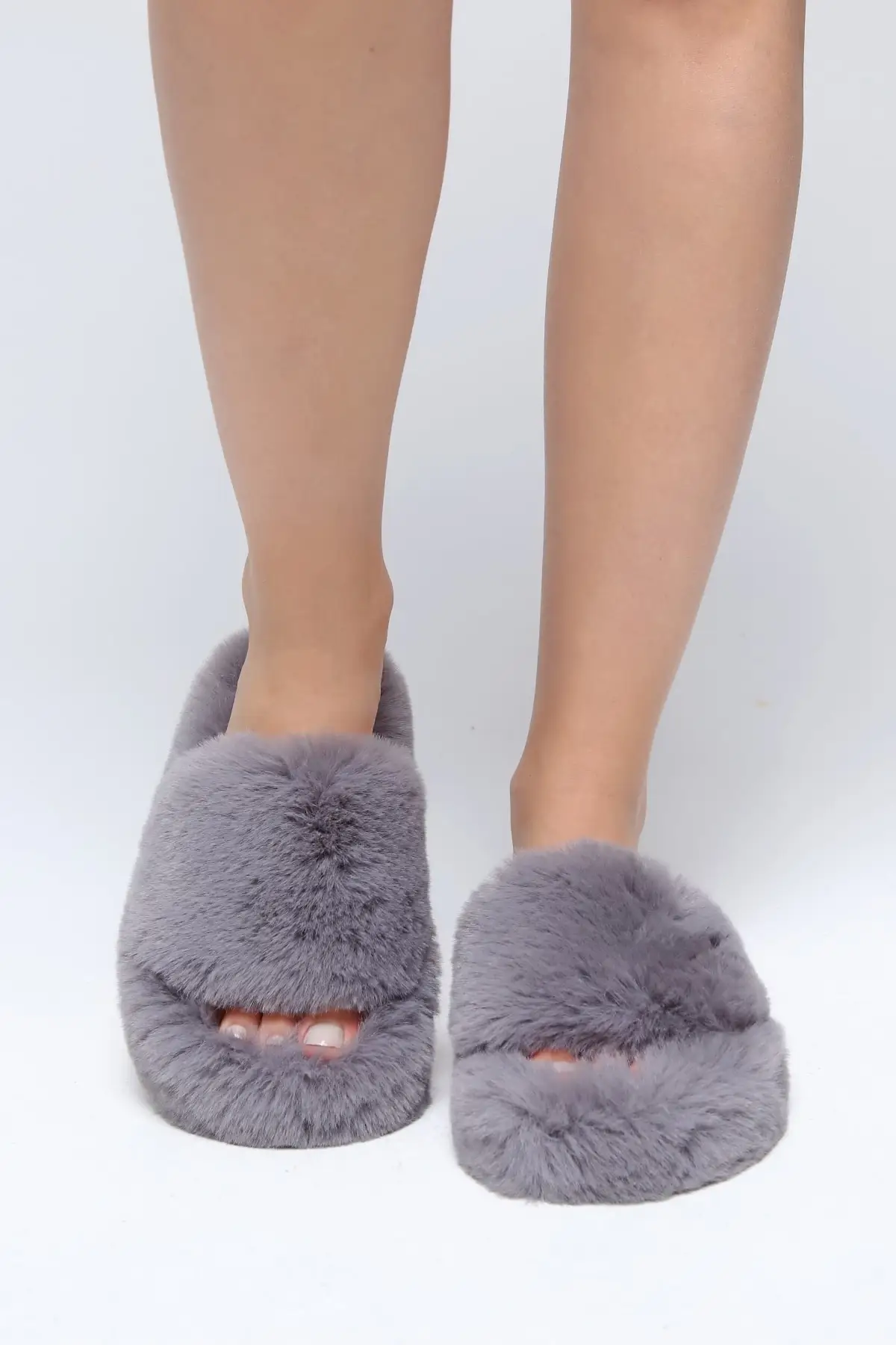Smoked Extra Soft Feathered Slippers