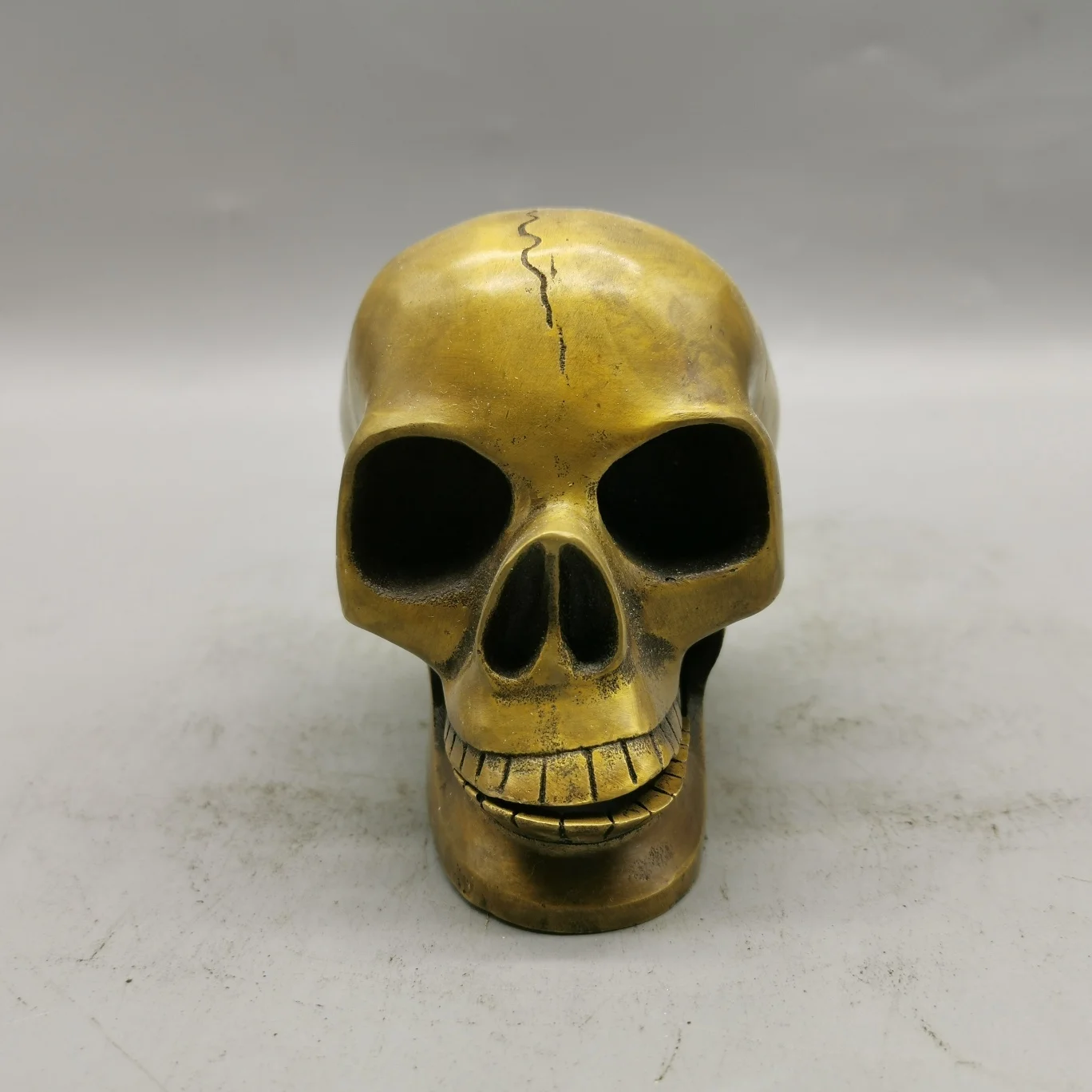 

Brass Skull Skull Decorative Statue Halloween Skull Props Family Events Party Decorative Game Supplies