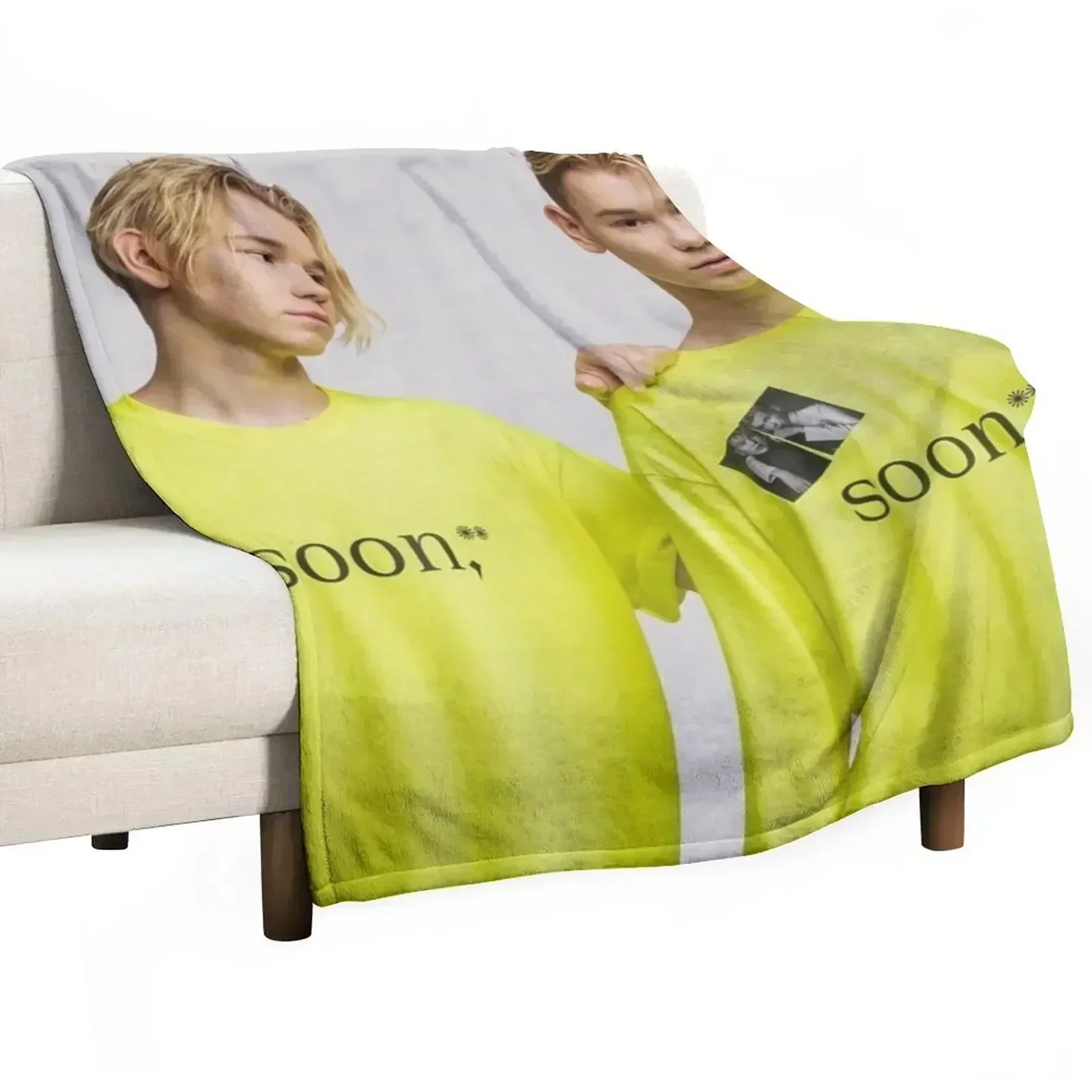 MM soon merch Throw Blanket Single Tourist Blankets