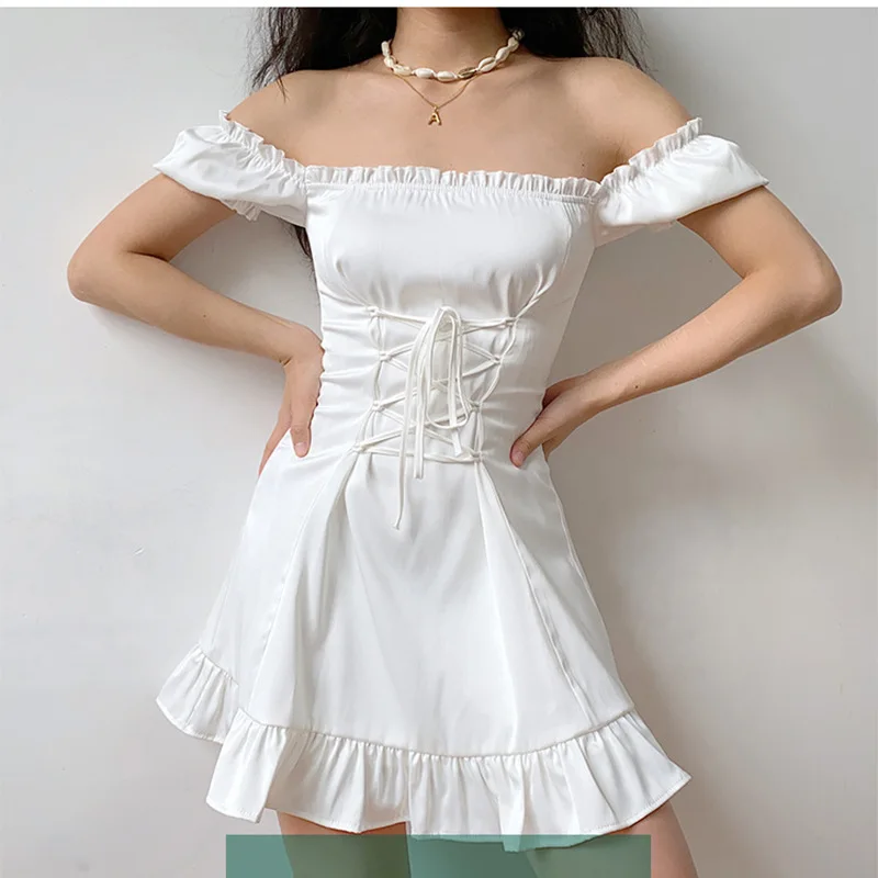 

Платье в стиле Pure Desire: французское ретро, с вырезом-сердечком, рукавами-фонариками, белое, А-силуэт, с поясом на талии