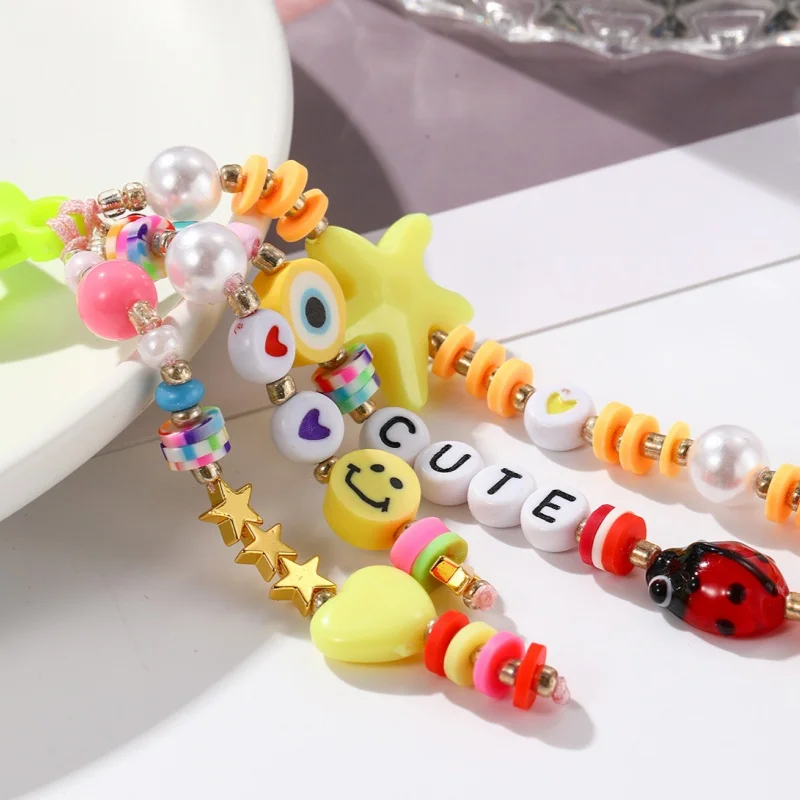 Cute Keychain Fashion Beaded Letter Keyring Colorful Cute Student School Bag Pendant Letter Keyring Pendant Back To School Gifts