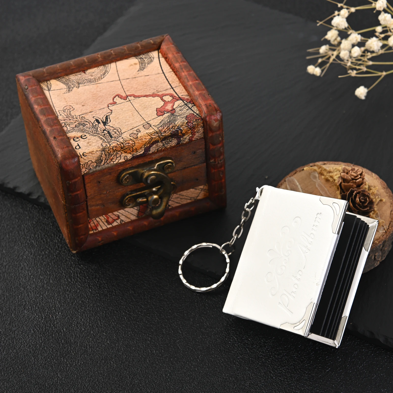 صور صغيرة ألبوم فارغ سلسلة المفاتيح الجلدية الأسرة زوجين هدية حلقة رئيسية ثلاثية الأبعاد محفظة مجوهرات قلادة الديكور #6